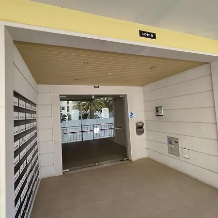 1a Terrace B - Casas & Papeis *